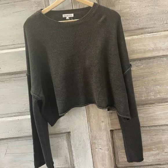 *NWT* Women's Crew Neck Loose Fit Long Sleeve Cropped Sweater - ONYX LARGE - Picture 4 of 10